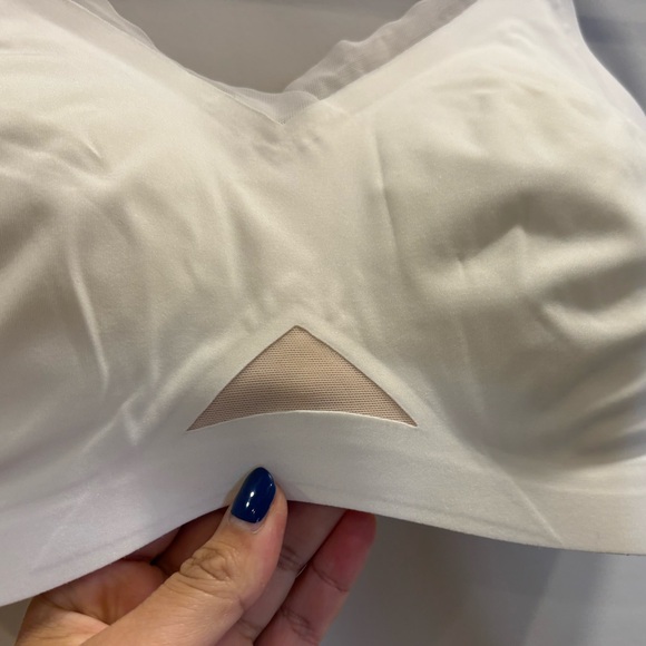 Honeylove Crossover Bra in Sand Size 1X-L - Picture 7 of 12